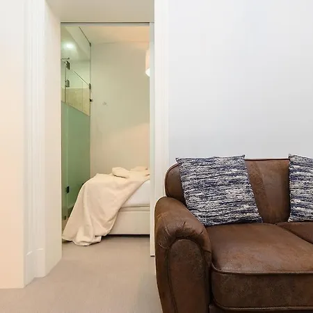 Design Flats In The Heart Of